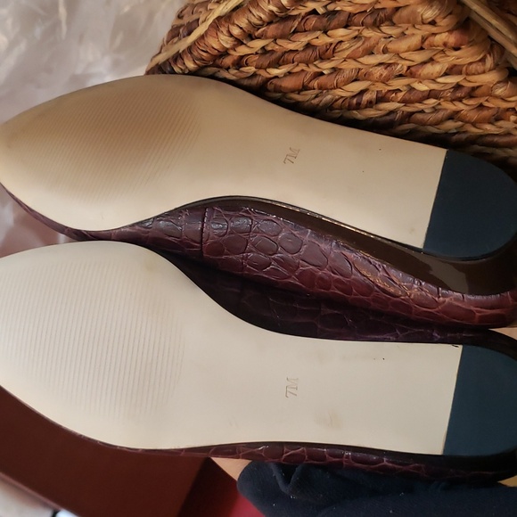 TALBOT'S animal print ballerina flats...size 7.. EXCELLENT - Picture 7 of 7